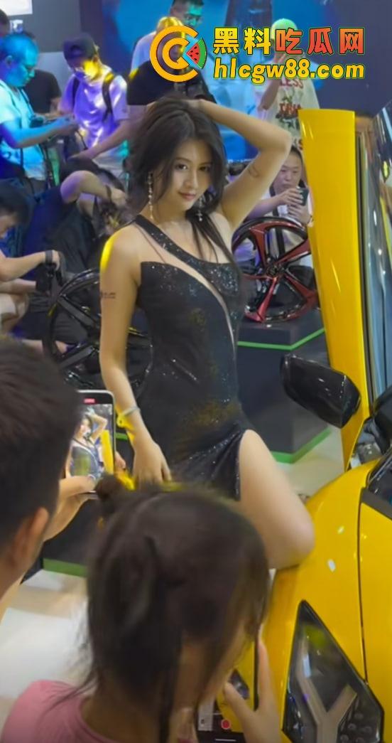 上海车模『叶凯薇』抖音百万粉丝女神被爆外围价目表,9K一刺3W包夜,流出视频后紧急甩锅AI换脸!-10