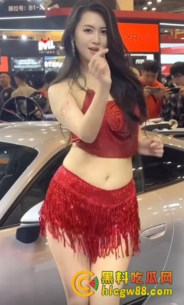 上海车模『叶凯薇』抖音百万粉丝女神被爆外围价目表,9K一刺3W包夜,流出视频后紧急甩锅AI换脸!-20