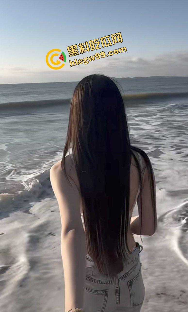 上海宝山极品御姐社会骚鸡【谢燕】深喉口爆骚臀诱惑,暴力后入输出撞击榨精!独家曝光流出!-4