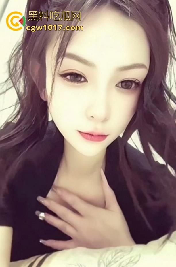 青岛大学大四学姐,咬牙下海卖淫,化身风尘尤物,半年喜提小汽车,各种后入抽插,高潮迭起!-1