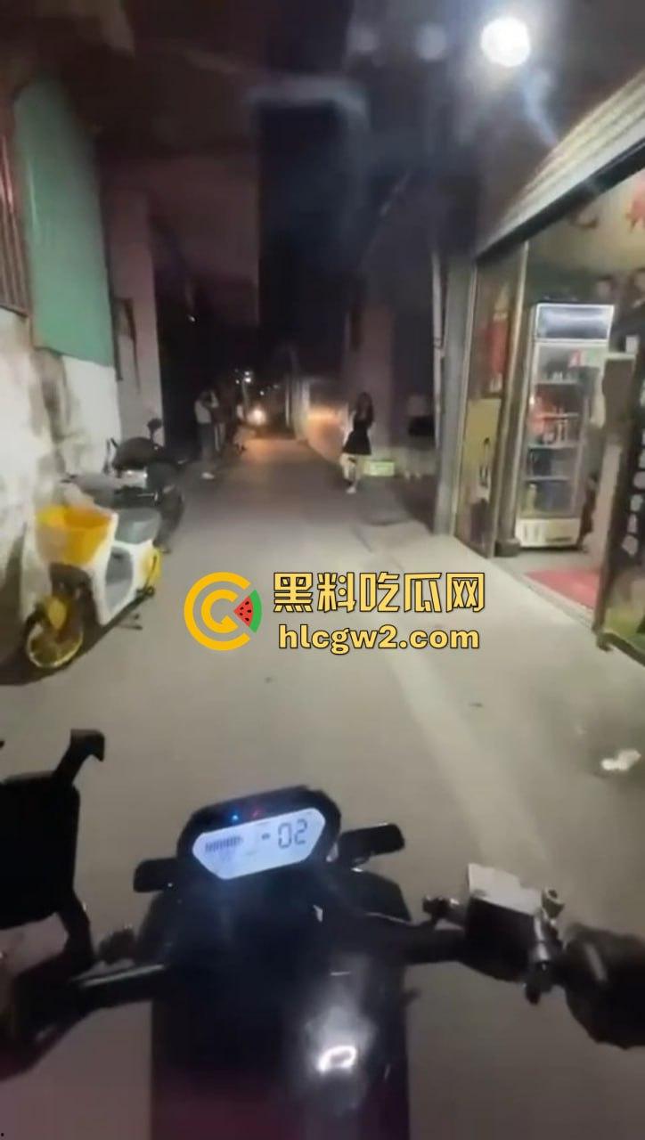 物美价廉的巷子快餐!200块买不来吃亏买不来上当!宝藏快餐女姿势十八般,手活嘴活全顶级的快餐圣地!-15