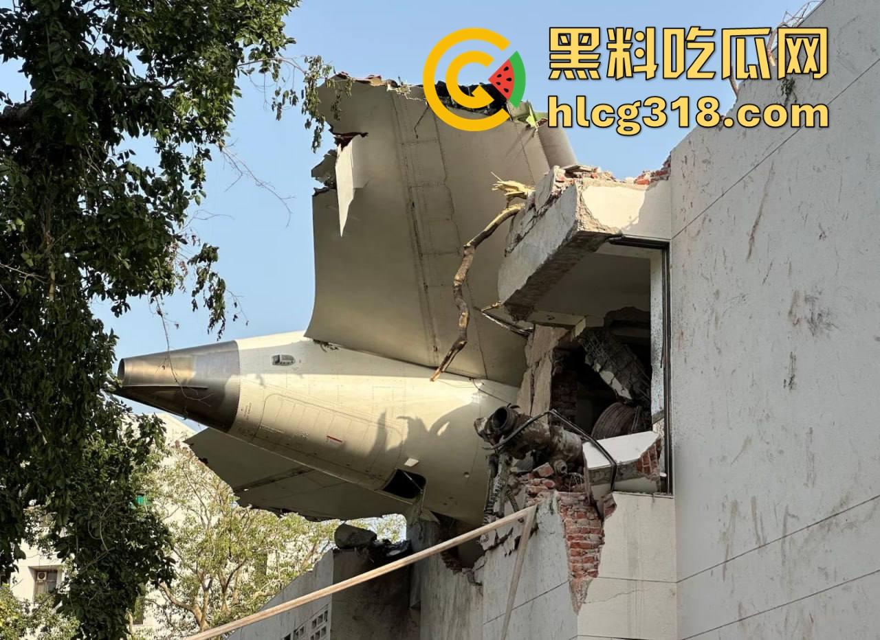 惨烈空难！印度航空AI171次客机突然空难 空难客机又是波音 初步统计已有至少200人死亡！-12