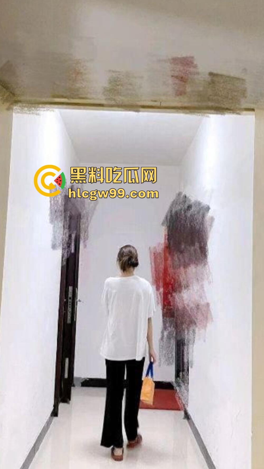 大神强奸美女邻居,NTR少妇当着孩子面娇喘求饶,誓不让老公再碰,声称老公是个废物只为做我的吞精工具!-10