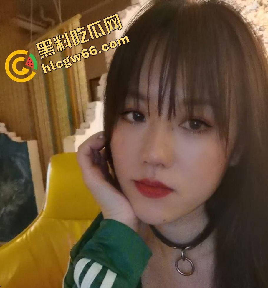 山东聊城反差教师【周红蕊】白天讲课人模狗样,晚上勾搭家长当胯下母狗,染了病还继续约炮,逼洞都发烫还不关门!-2