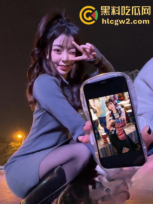 中职校巨乳老师『孟可心』酒店约炮,肉乎乎的身材抱起来狂操!微胖身材就是YYDS,操到停不下来!-3