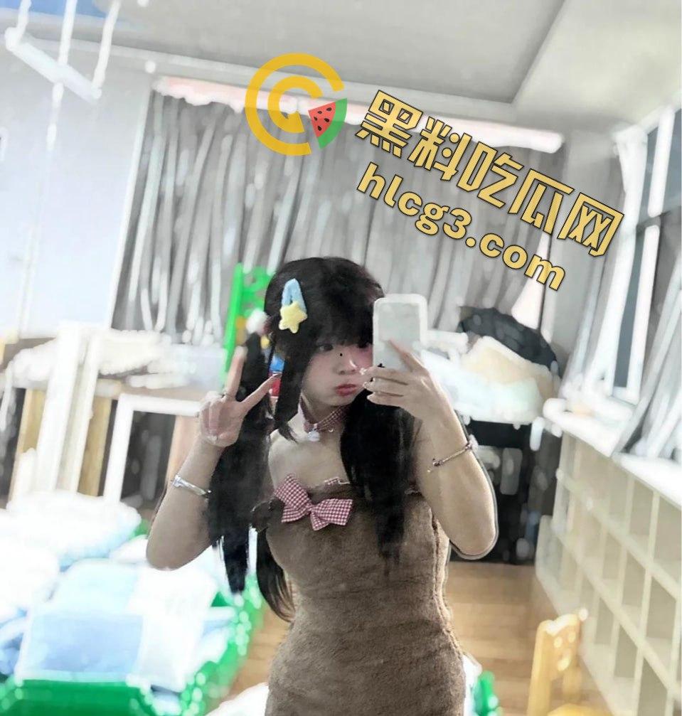 湖北省宜昌市二中高三女学生『郑玉琪』一千元就献出了初夜 还被渣男录制性爱视频-6