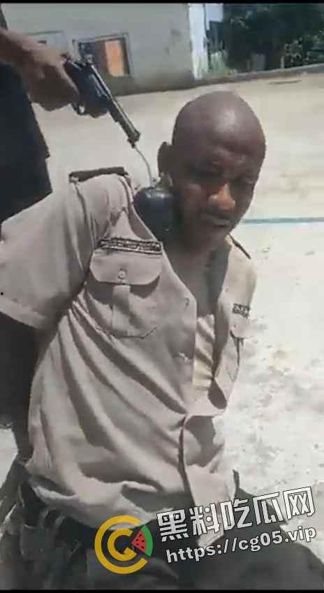 厄瓜多尔动乱再升级!监狱事件被压制 军方抓到暴乱分子辣椒水行私刑 全国人心惶惶 短暂的和平下更大的风暴在酝酿-3