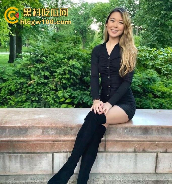 美国留学生【赵子怡】沦为美国大肉棒猎手 跪舔墨西哥猛男被操到失禁 高冷学霸满脸淫水丢人现眼!-1