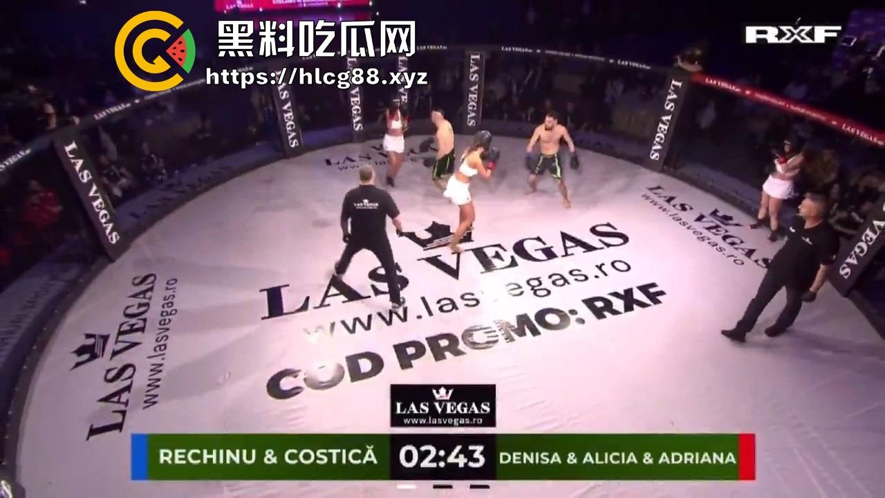 罗马尼亚三成人博主大奶妹进八角楼打拳被拳手狂揍,这要是换到床上2个男的都不够看!-5