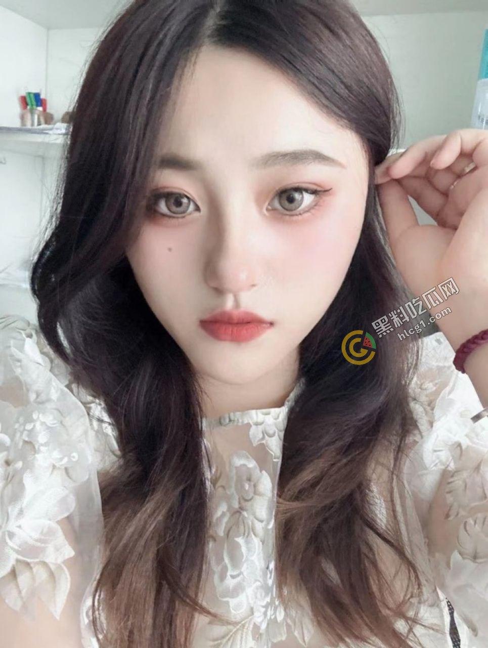 四川税务局「吴晓怡」出轨丑闻大曝光!前男友狠心投稿揭发内幕-3