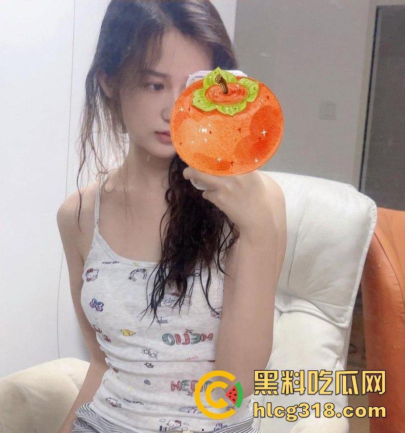 河南农业大学应届毕业生【李筱莹】下海接客曝光!实习老师化身足控女王,人靓足美服务到位!-4
