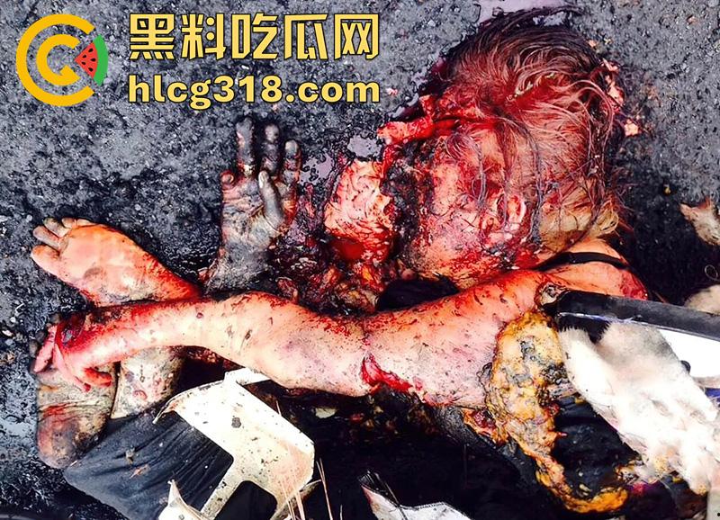 暗网流出尸海现场!马航MH17空难,遍地尸骸裸体女尸触目惊心,航空公司内部罕见画面胆小勿入!-19