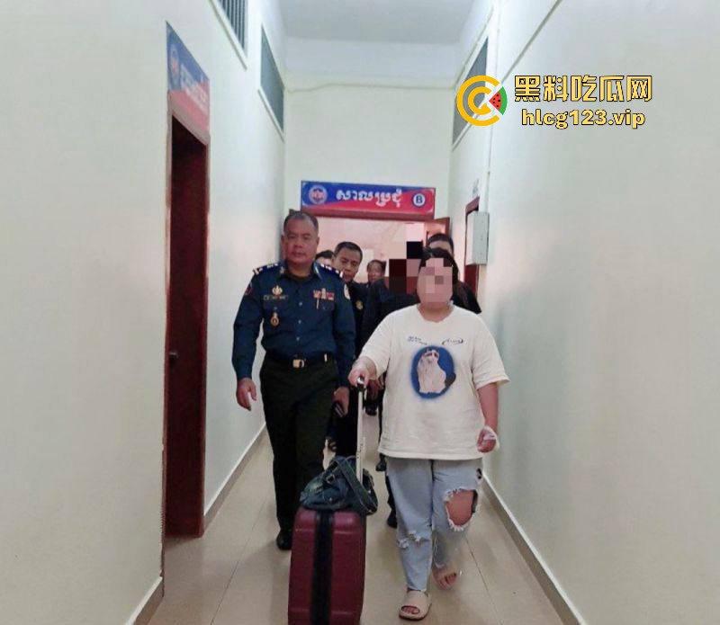 柬埔寨骗招诱国人入境 再要求家里500万赎人 剁手殴打暴力索钱视频流出 胆小慎入-2