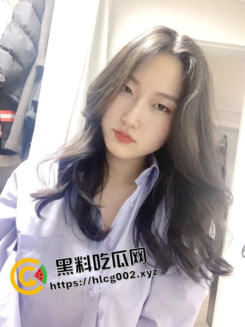 韩国棒子大学生反差婊 放假和财阀在酒店被疯狂调教 肥美多汁的骚逼都要被干肿了-1