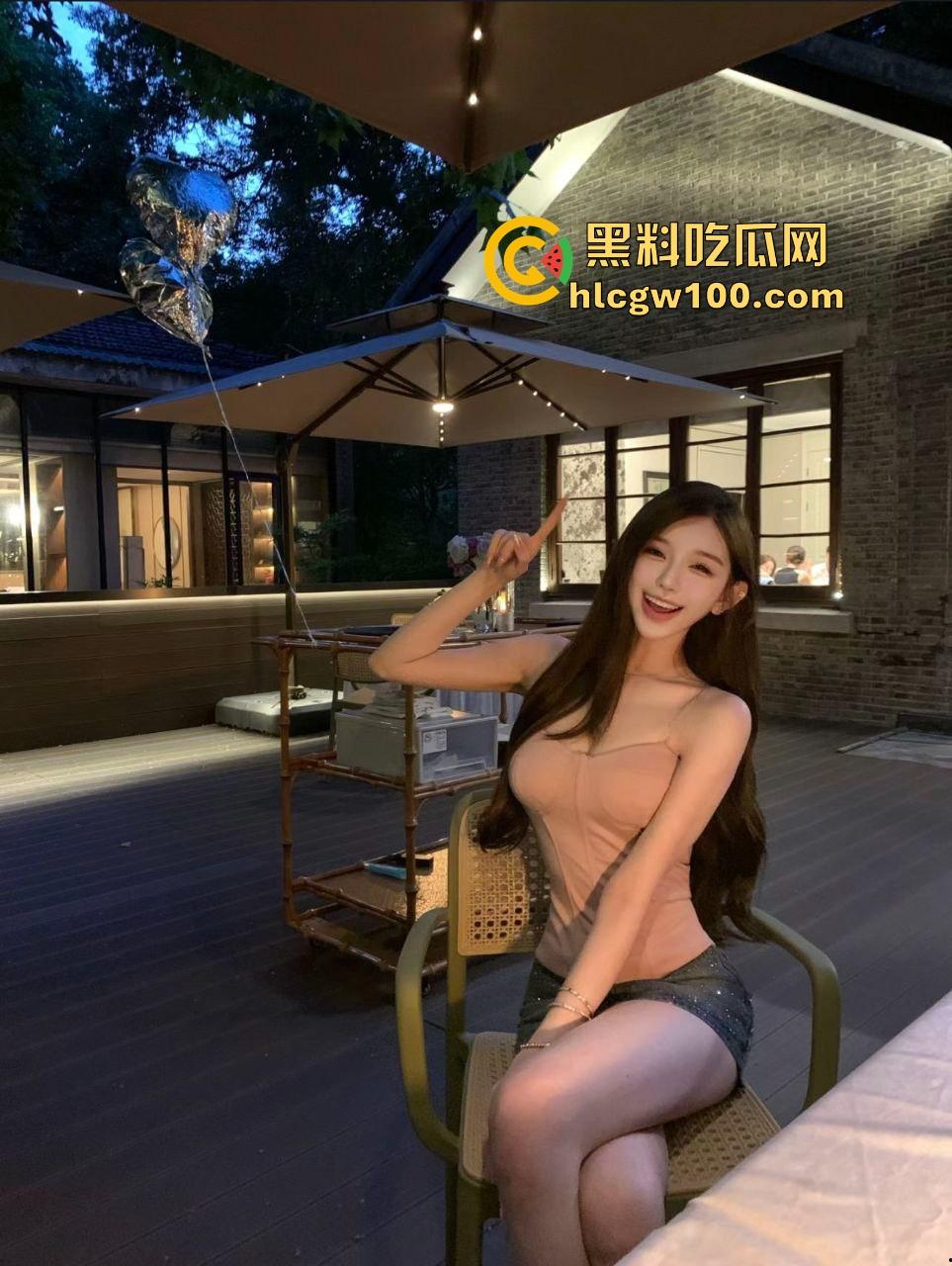 杭州富哥的奢华下午茶,茶又白又长端起来就是极品,喝上一口直接懂了品茶得滋味,咱喝的只能算下脚料!-7