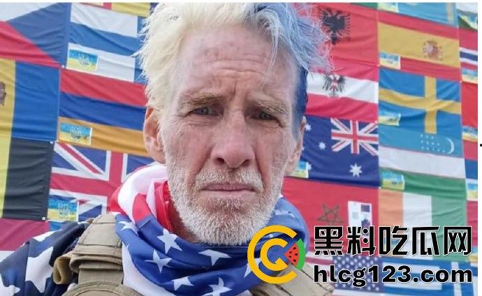 特朗普再遭暗杀未遂？耳朵险成牺牲品！为MAGA奋战，未来大统领只差一只耳！-12