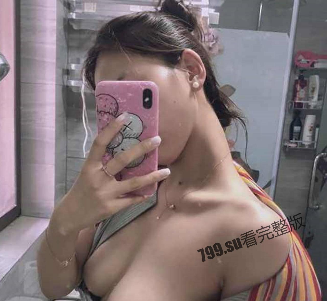 【网曝门事件】超靓东航空姐 韩 X 和男友性爱私拍流出-10