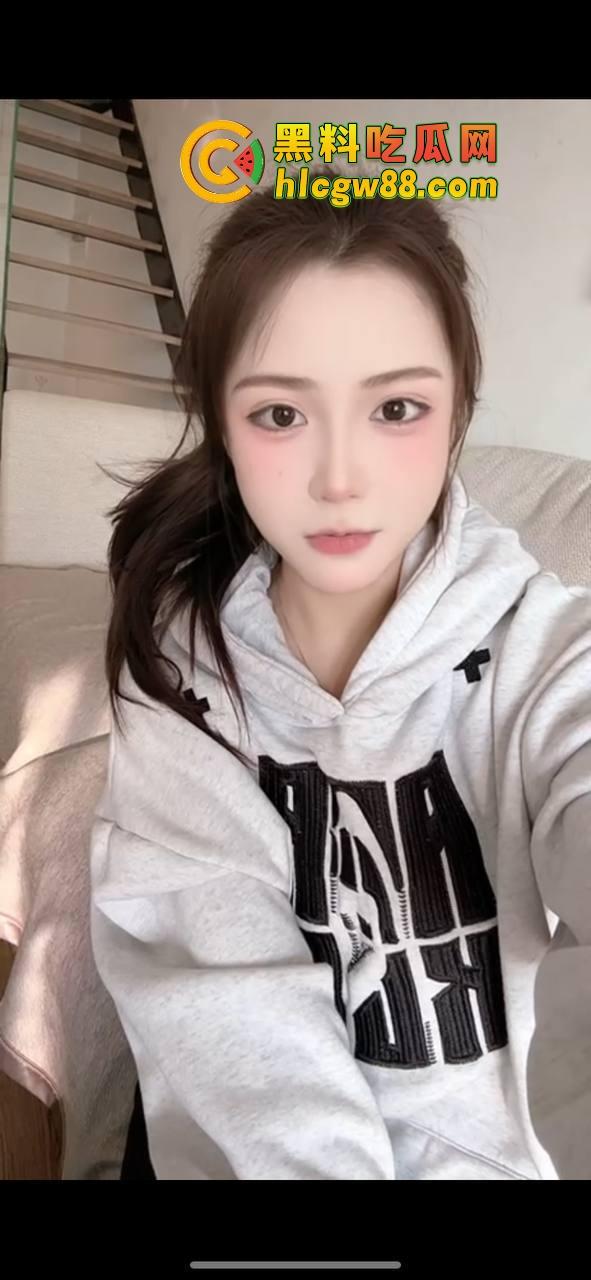 多伦多07家暴渣男劈腿约炮再续前缘,OCAD台湾姐成新欢,前女友爆料家暴完就去打炮,分手还PUA!-1