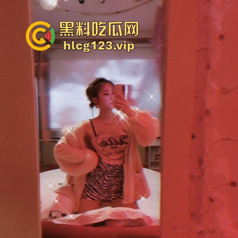 抖音推特御姐【禧阿妹】3P肛交私密流出，情趣自慰被炮友狂干画面火辣！-10