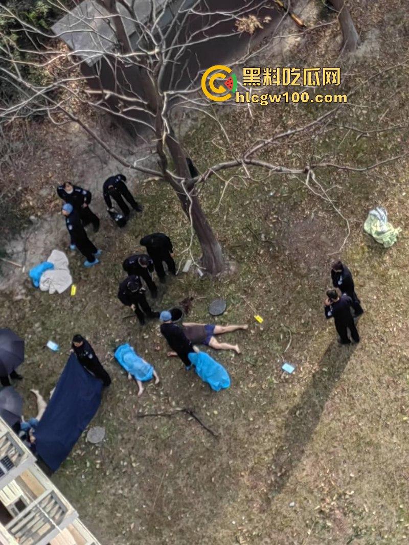 变态的妈 无能的爸 破碎的孩子 全家一起挂!上海闵行一家三口被逼跳楼 只因孩子没考100分?-5