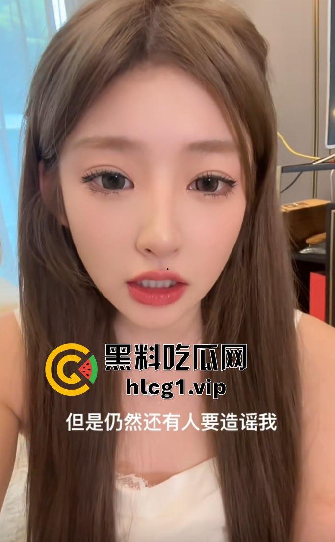 黄一鸣vs王思聪，流量密码再爆发！假瓜满天飞，王思聪直言黄一鸣不配‘思聪严选’！-9