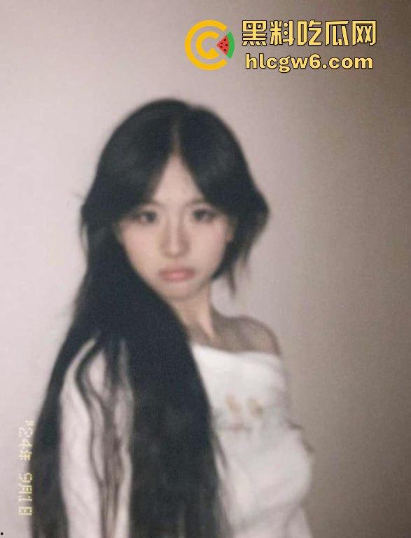 上海校花『 张瑜璇』卖身爆料,颜值天花板蜜桃臀辣到犯罪,颜值顶级推特线上开单,全程女上位坐到金主腿软!-1