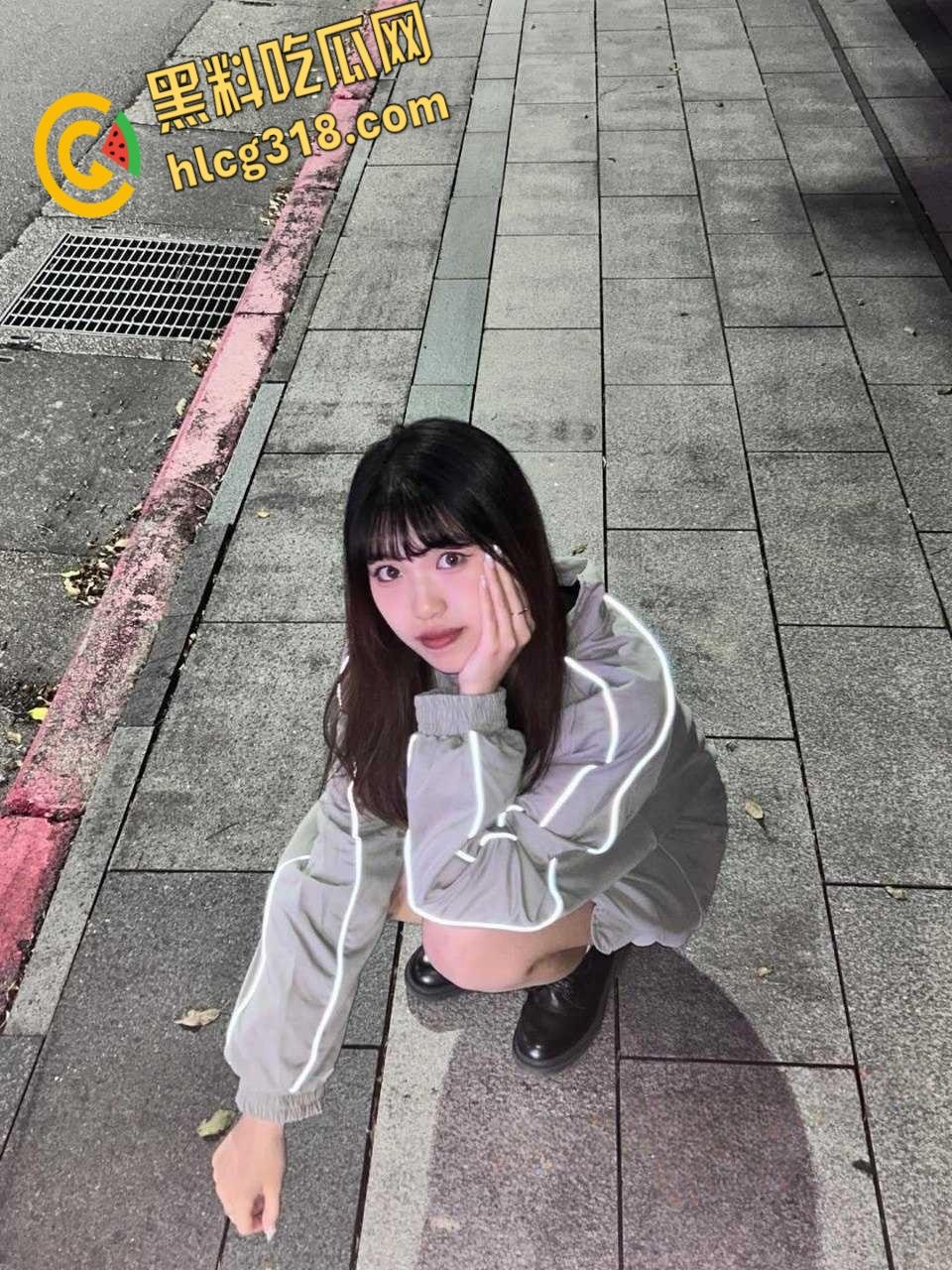 台北南华高中生【蔡子瑜】,清纯甜美脸蛋,毕业出来同居做爱,被男友调教的真会榨精 !-3