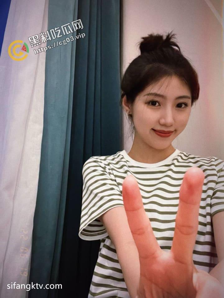 武汉大学周玄毅 教授与女学生聊骚被曝光 女学生杨帆性爱视图全集来啦!怪不得马薇薇会输,谁遇到这样的女人不迷糊呀-8