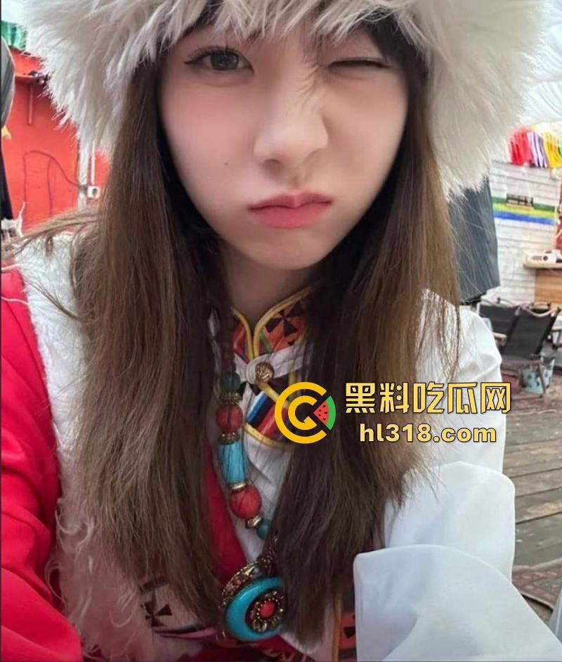 黑龙江清纯女母狗【许真福】无私奉献,提供小穴私拍图,供瓜友欣赏学习,为黑料的生物课“添砖加瓦”!-7