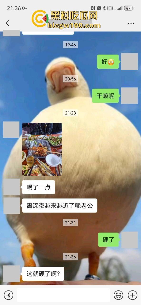 小编推荐!推特绿帽博主【小熊戴绿帽】把自己老婆送给单男爆操,完整聊天截图视频流出,内容属实劲爆。-19