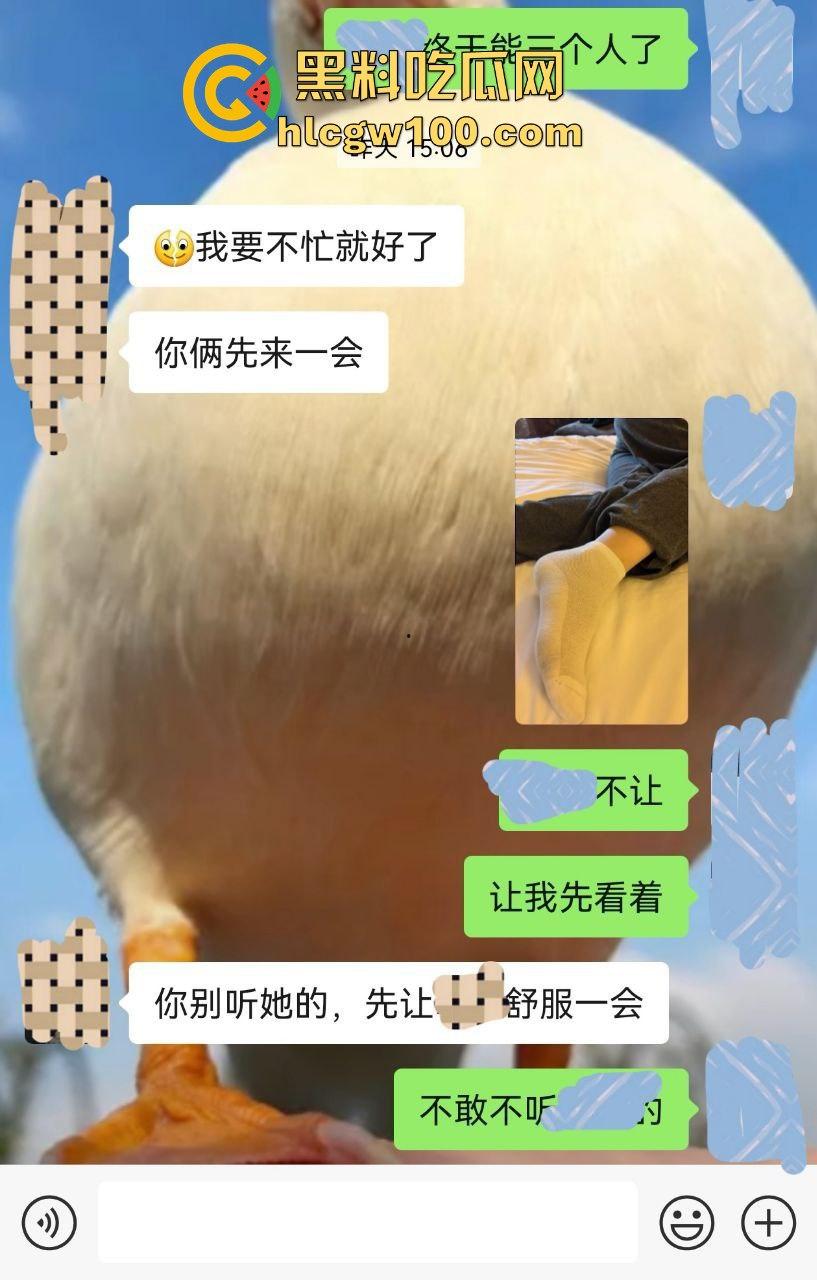 小编推荐!推特绿帽博主【小熊戴绿帽】把自己老婆送给单男爆操,完整聊天截图视频流出,内容属实劲爆。-52