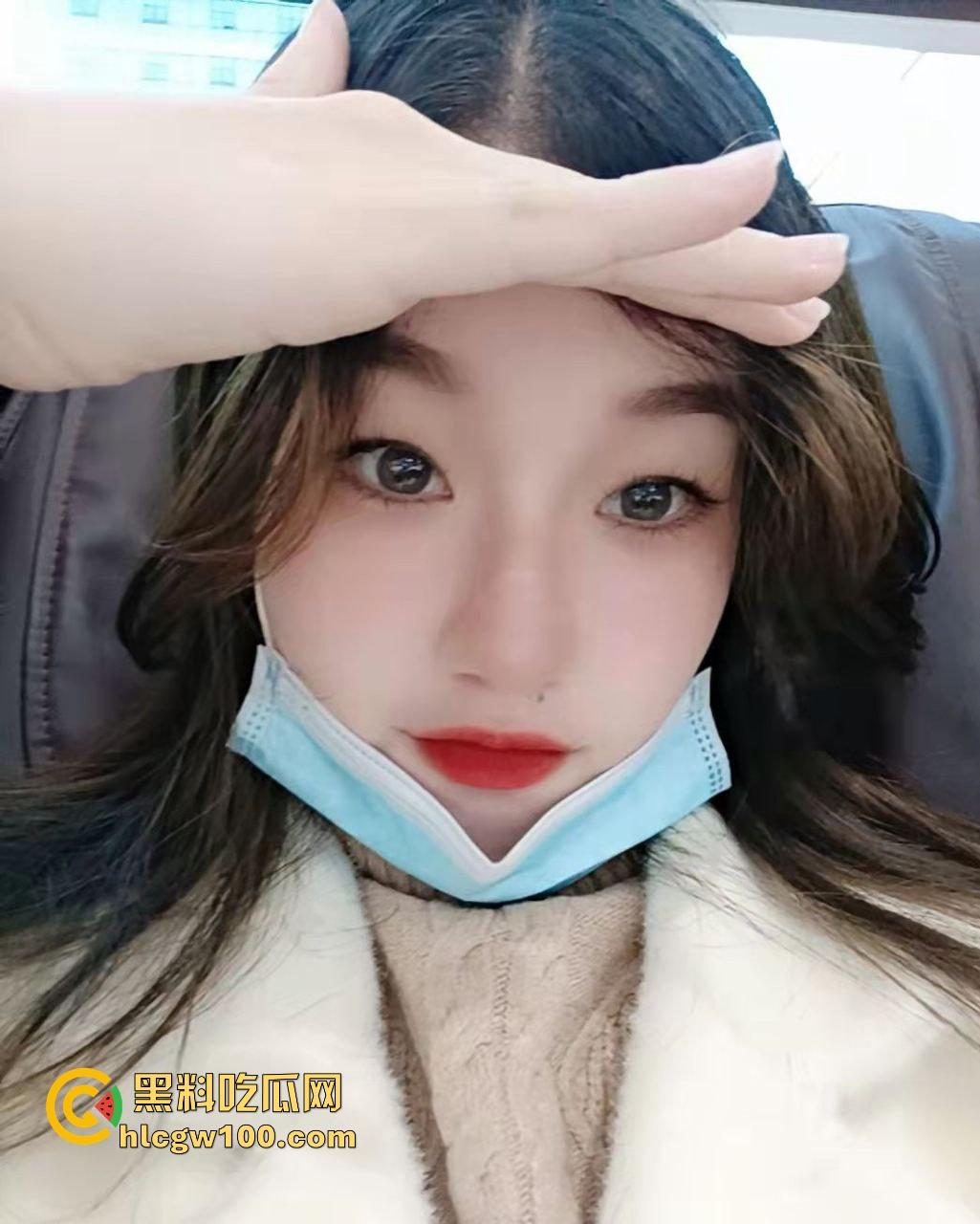 上海小区人妻【李雨桐】表面优雅实则骚到爆,偷情内射上瘾,每晚主动掰开腿喊老公都干不爽,快来扩我菊花!-2