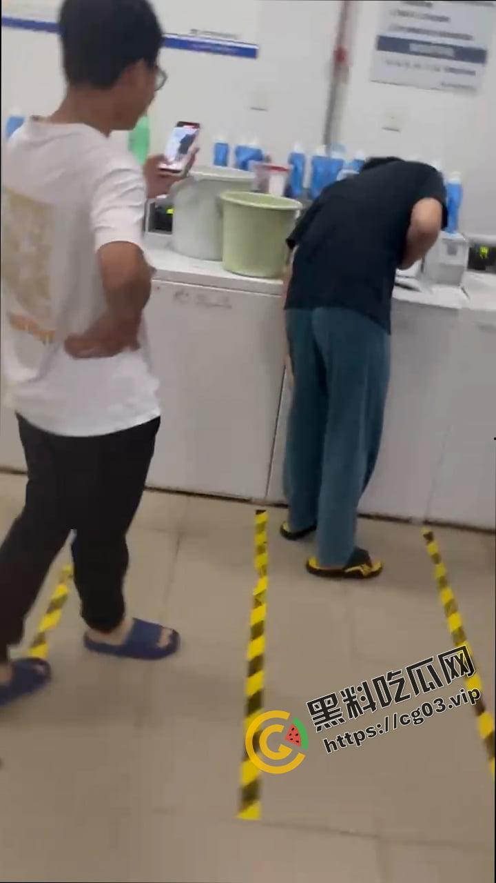 深圳大学 发现有人用男生公共洗衣机清洗假阳具和飞机杯 整栋楼男生前来打卡-11