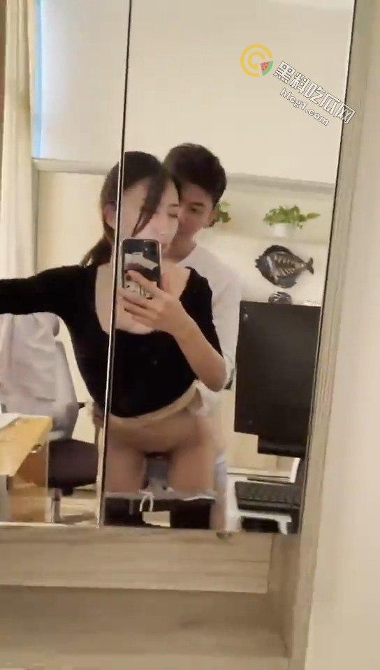 年度大瓜!长春电影学院薛佳欣与男友性爱视频泄露,私生活曝光引发热议!-5