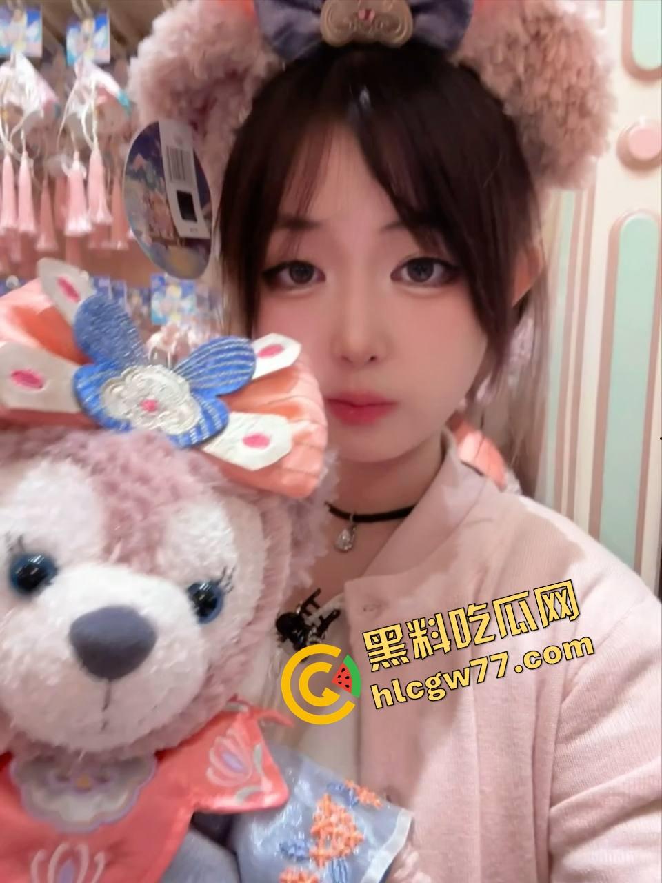 贵州技校妹【赵媛】卖逼换iPhone16,一炮操哭喊叔叔别客气,嫩穴夹得金主狂射3次!-4