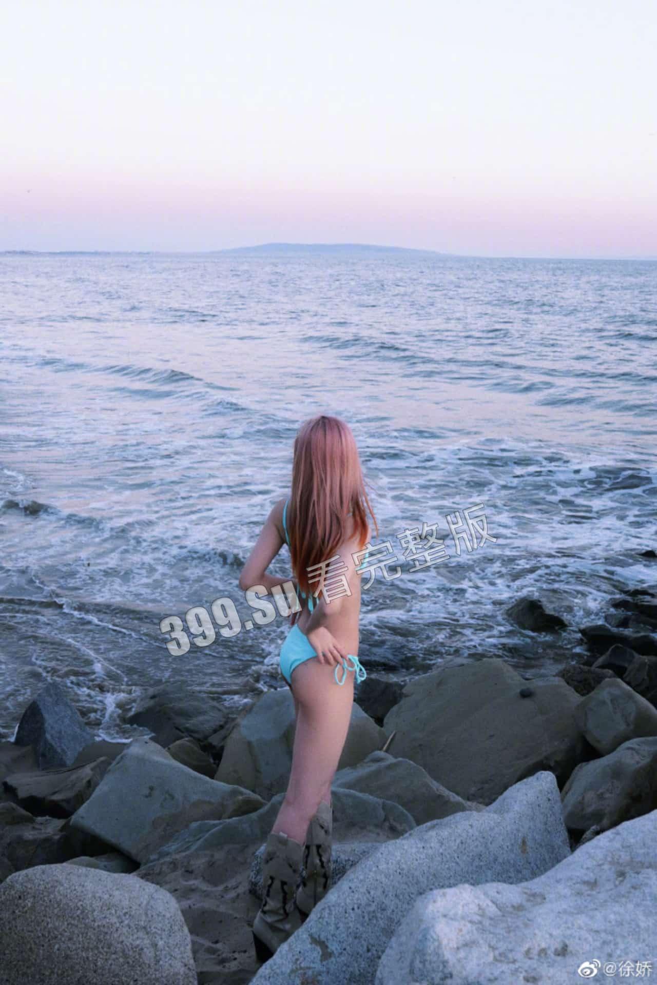 长江七号童星徐娇晒泳装,回应质疑:我很喜欢我的身体,大大方方的展示给大家看 瓜友们觉得这身材怎么样-8