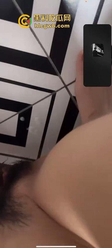 浙江福建极品美艳人妻【谢秋艳】视频自慰,挑逗在工作的老公!-6