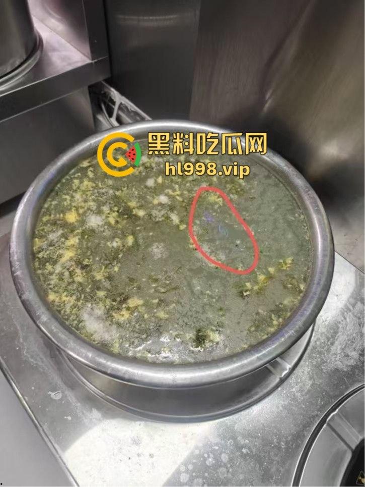 云南昆明长丰学校食堂提供变质肉？校方荒谬回应惹众怒：臭肉怕啥，老鼠蟑螂都能吃！-15