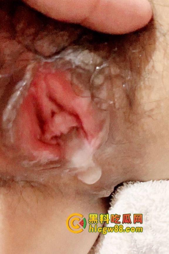 三亚链家地产最骚销售『 苏扬琳』性瘾母狗发裸照勾引文爱,面基无套内射号称比处女逼都嫩!-8