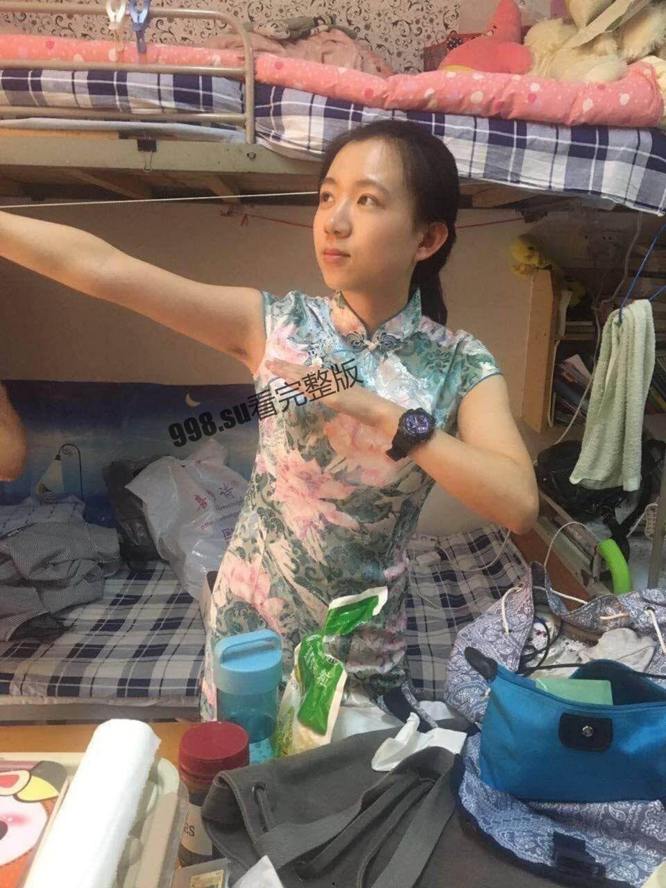 【反差女友】调教极品人妻,超级渴的美乳大长腿-1