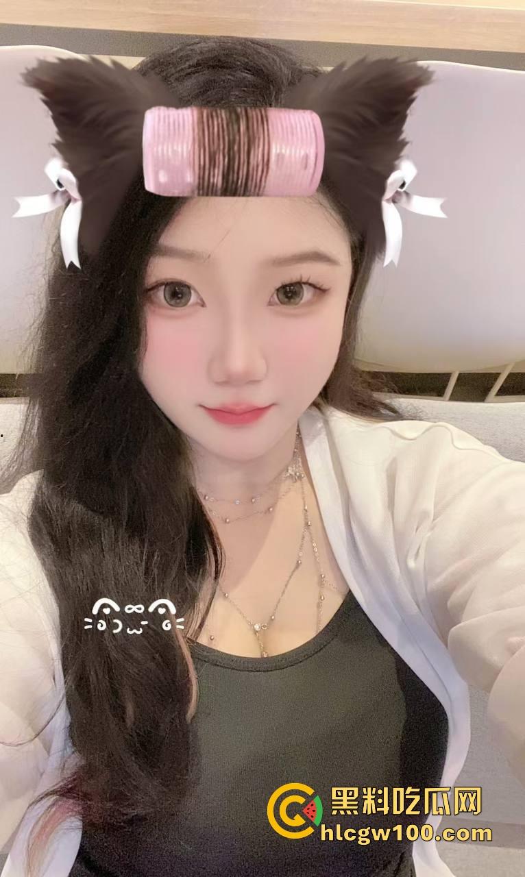 真空大奶技师全程伺候，成都小甜甜按摩蒙眼服务，按得你满身爽感一身轻松，但看不到奶子实在可惜！-4