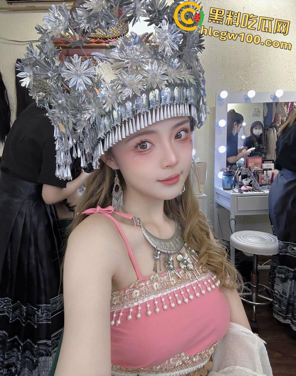 上海视觉艺术学院顶级美女【白语汐】，挺拔的酥胸，白虎嫩穴完美的不像真人-1