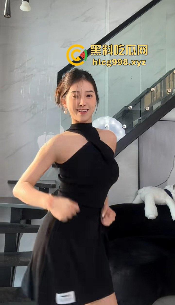 三只羊前主播188W粉网红『小允儿』援交视频泄露！精致女神秒变金主的玩物，床上大战爽到表情失控！-19