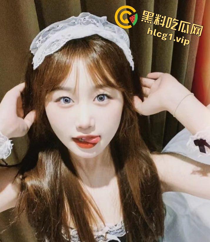 福州邻家清纯萝莉『章静琳』情趣内衣自慰粉嫩肉穴视频流出！-6