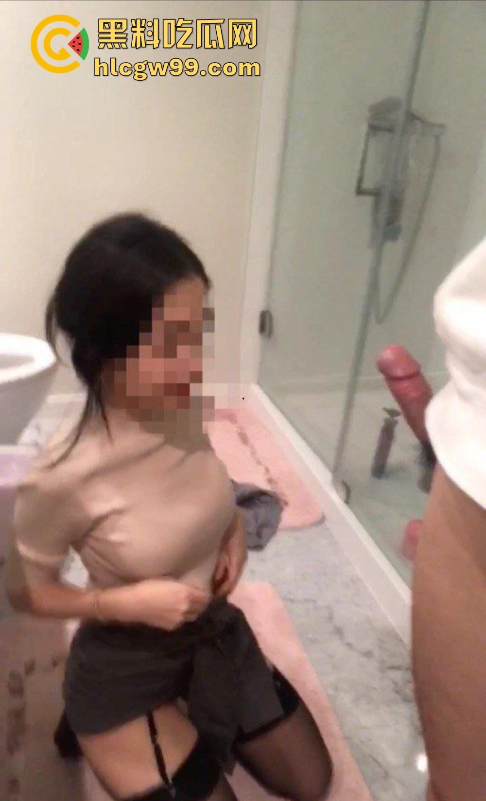 加拿大清纯甜妹【赵娜】表面清纯实际骚得批爆，被男友操成精盆母狗，私密性爱片流出，骚得让人肾疼！-12