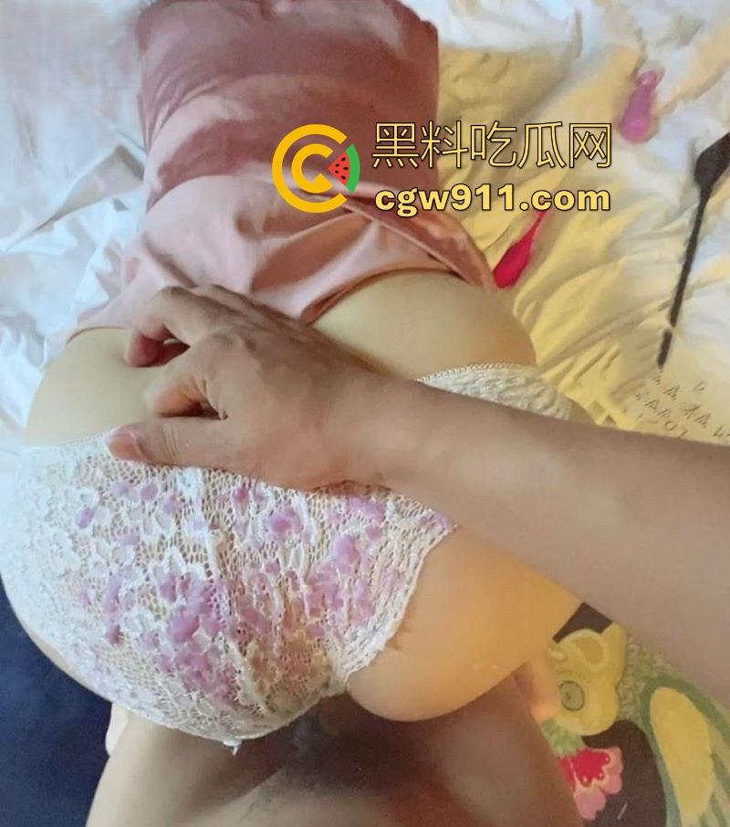 海角乱伦！把教师姐姐调教成极品母狗，塞跳蛋接外卖，被滴蜡跳蛋调教，开始有点肉便器的感觉了！-5