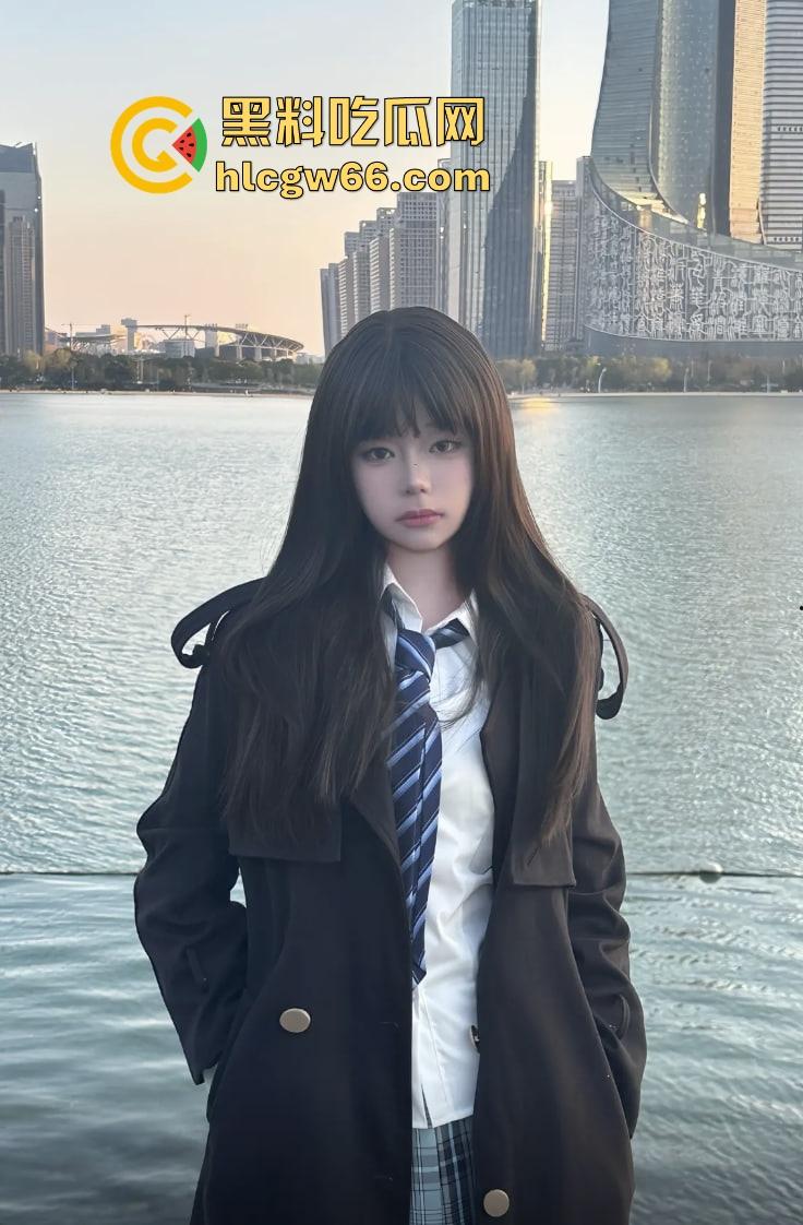 沪上多金大哥抖音评论区招妃，女大翻牌求爆操、面基现场爽到揪奶头揪红，全员在线排队伺候老爷！-14