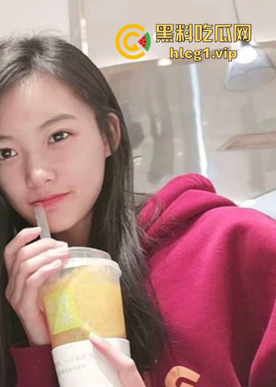 手机丢失引发大曝光！武汉大学学姐周韵妍全裸视频疯传，无套激战叫声撩人！-2