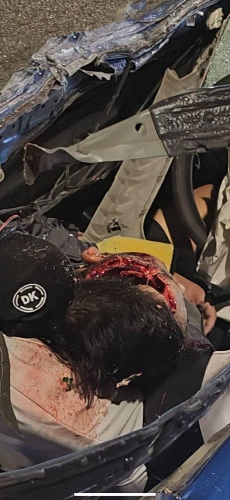 惨烈飞车爆脑！贵阳小米su7车主半夜上演激情狂飙，操作失误撞车造成1人当场死亡，现场惨烈恐怖-5