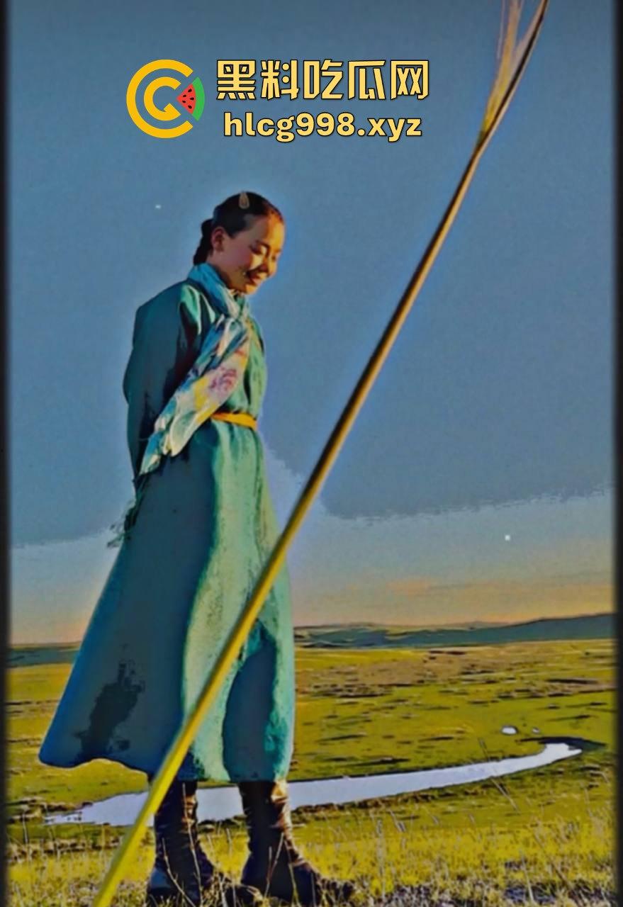 西藏20岁火辣妹子【诺诺熙】闺蜜换夫！四人激情交换视频曝光，玩得毫无底线！-8